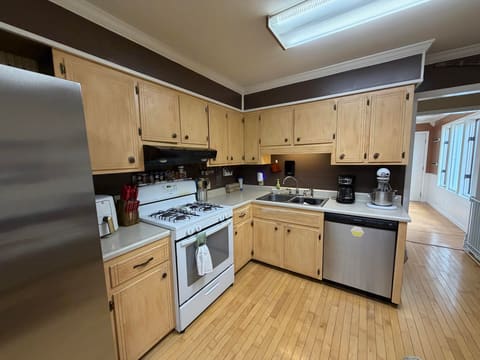164 W Tennessee Avenue, Corbin, KY 40701 — photo 3