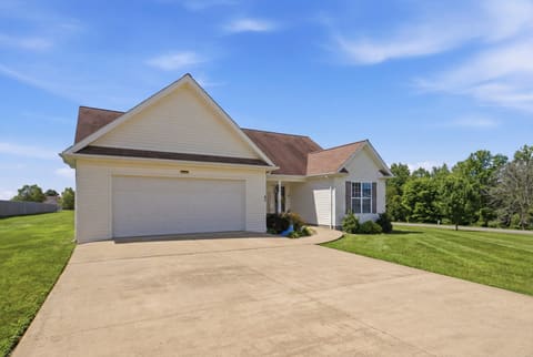 273 Ridgefield Drive, Liberty, KY 42539 — photo 2