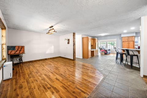 384 Ferrell Circle, Cadiz, KY 42211 — photo 5