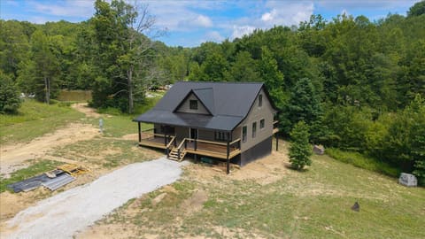 38 Hawks Point Road, Beattyville, KY 41311 — photo 4