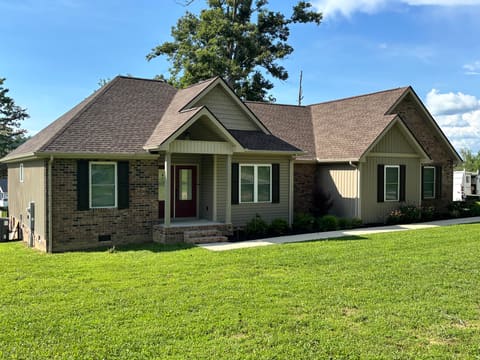 108 Twin Ponds Rd, Corbin, KY 40701 — photo 2