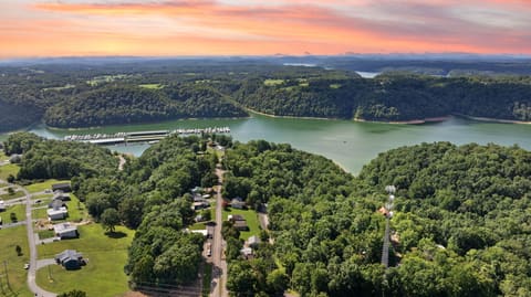 660 Highway 1383, Russell Springs, KY 42642 — photo 2