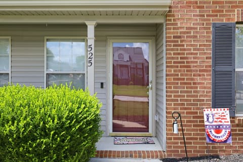 525 Harlan Drive, Nicholasville, KY 40356 — photo 3