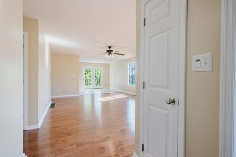 105 Newport Lane, Berea, KY 40403 — photo 4