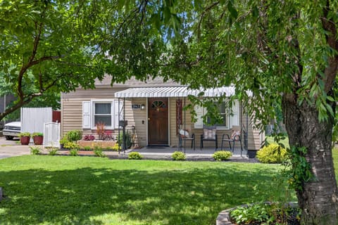 1043 Marcellus Drive, Lexington, KY 40505 — photo 2