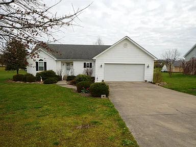 451 Bellaire Drive, Harrodsburg, KY 40330 — photo 3