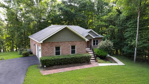172 Periwinkle Hill Road, Cadiz, KY 42211 — photo 2