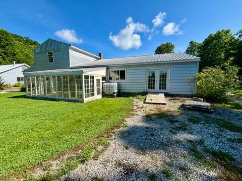 305 Pond Lick Road, Annville, KY 40402 — photo 2