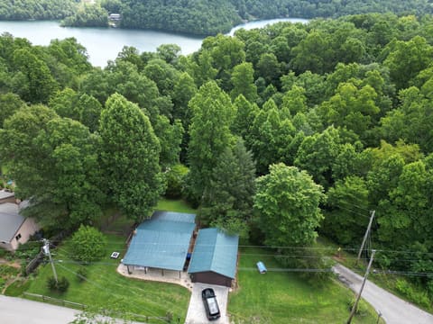 1227 Fount Hubbard Road, London, KY 40741 — photo 2