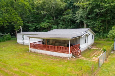 501 Left Fork Moore Creek Road, Fourmile, KY 40939 — photo 2