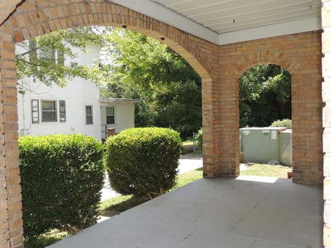 308 E College Street, Mayfield, KY 42066 — photo 2
