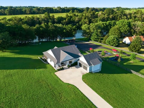 975 Lakeside Drive, Lancaster, KY 40444 — photo 3
