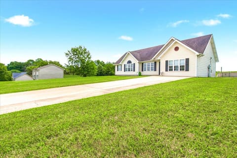 56 Alder Court, London, KY 40744 — photo 2