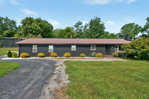 2640 Fords Mill Road, Versailles, KY 40383 — photo 2