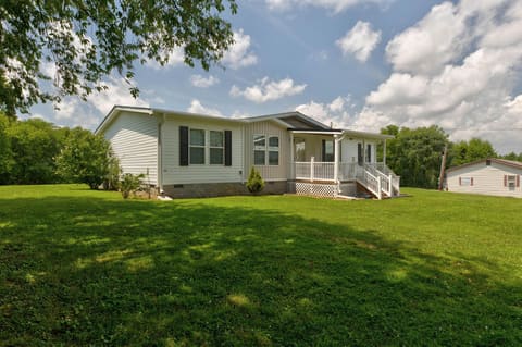 422 S Queen Street, Mt Sterling, KY 40353 — photo 3
