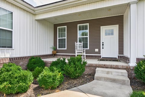 102 Jessamine Avenue, Nicholasville, KY 40356 — photo 2