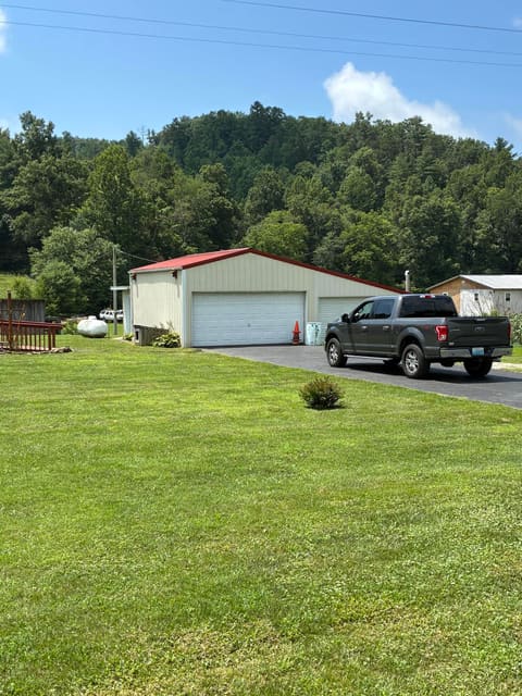 1183 Hwy 2027, Campton, KY 41301 — photo 3