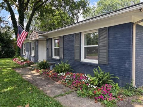3527 Greentree Road, Lexington, KY 40517 — photo 3