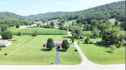 2984 Clarksburg Road, Vanceburg, KY 41179 — photo 4