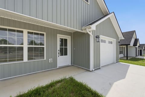 186 Charles Carr Drive, Harrodsburg, KY 40330 — photo 5