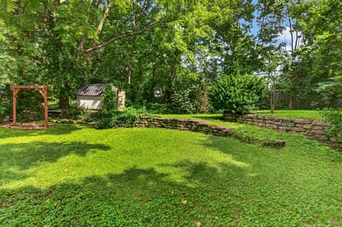 703 East Drive, Danville, KY 40422 — photo 5