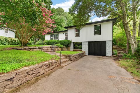 703 East Drive, Danville, KY 40422 — photo 3