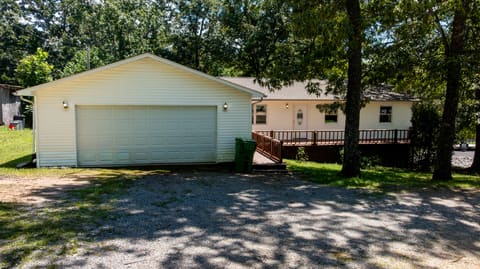 197 Dogwood Trail, Gilbertsville, KY 42044 — photo 5