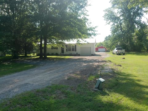 2631 Husband Road, Paducah, KY 42003 — photo 3