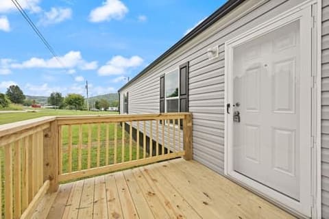 90 Kelsey Drive, Mt Vernon, KY 40456 — photo 2