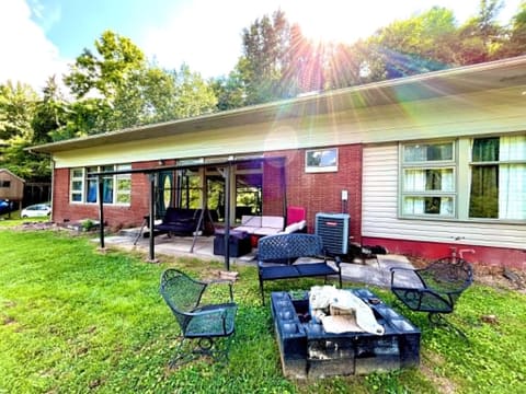 821 Ivy, Harlan, KY 40831 — photo 4