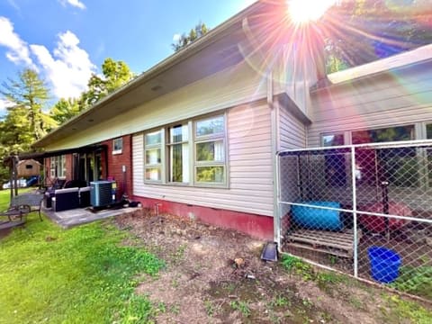 821 Ivy, Harlan, KY 40831 — photo 5