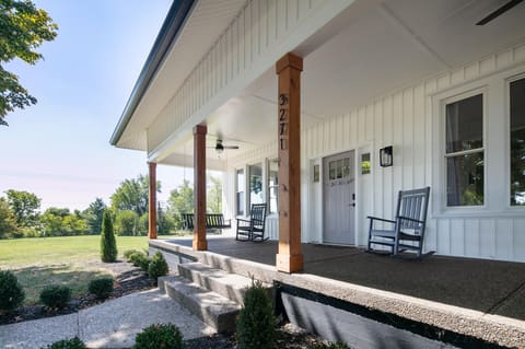 3271 Elmburg Road, Bagdad, KY 40003 — photo 2