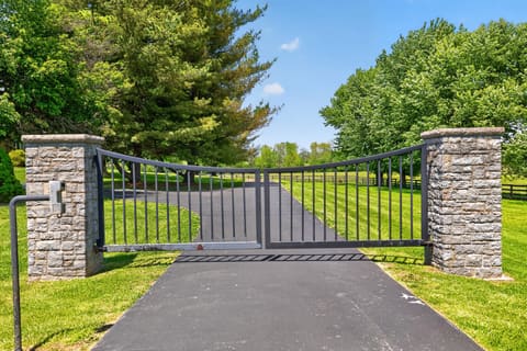 3122 Georgetown Road, Paris, KY 40361 — photo 4