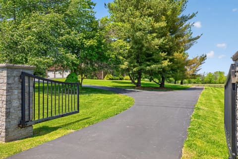 3122 Georgetown Road, Paris, KY 40361 — photo 5