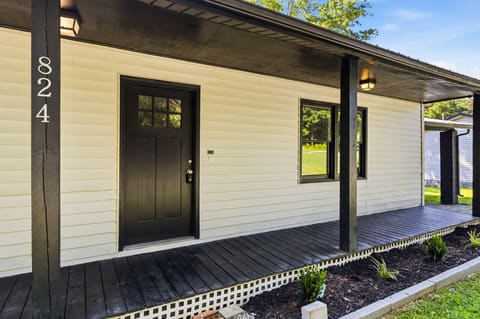 824 Paris Karr Road, Keavy, KY 40737 — photo 5