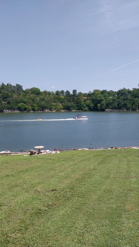 464 Sunrise, Harrodsburg, KY 40330 — photo 3