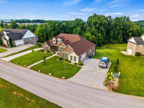 367 Natures Valley Drive, Somerset, KY 42503 — photo 3