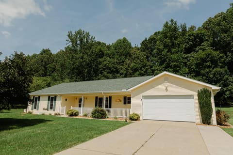 170 Ladybird Lane, Somerset, KY 42503 — photo 2