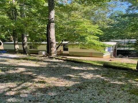 925 Rockcastle Lakeshore Drive, Cadiz, KY 42211 — photo 3