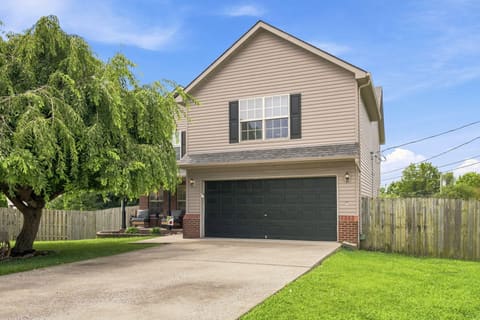 404 E Ridge Drive, Nicholasville, KY 40356 — photo 2