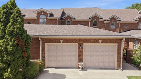 2208 Stone Garden Lane, Lexington, KY 40513 — photo 2