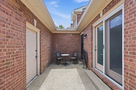 2208 Stone Garden Lane, Lexington, KY 40513 — photo 4