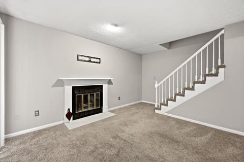 412 Darby Creek Road B, Lexington, KY 40509 — photo 4