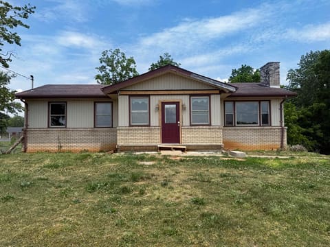 900 Deerfield Lane, Somerset, KY 42501 — photo 2