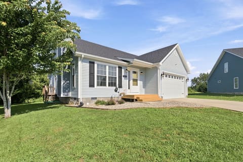 520 W Classic Village Lane, Mt Sterling, KY 40353 — photo 3