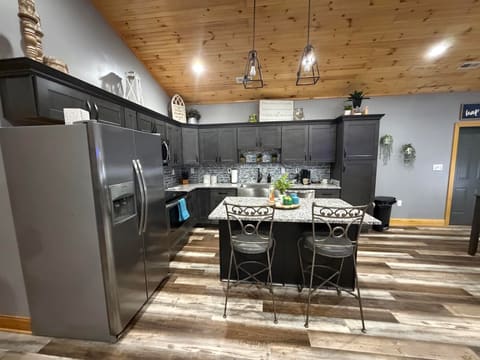 8790 S Hwy 127, Jamestown, KY 42629 — photo 5