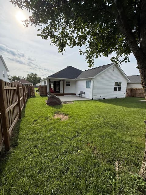324 Oxford Circle, Richmond, KY 40475 — photo 3