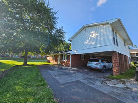 80 Combest Street, Liberty, KY 42539 — photo 2