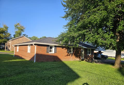 80 Combest Street, Liberty, KY 42539 — photo 3
