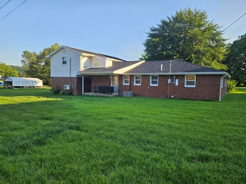 80 Combest Street, Liberty, KY 42539 — photo 4
